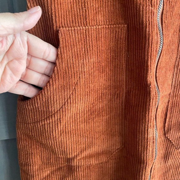 Altar’d State corduroy jumper 
size XS
Front pockets - Picture 4 of 5